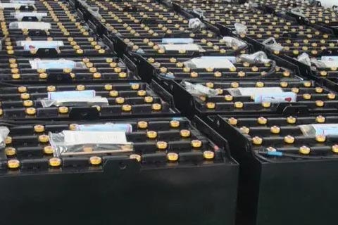 达川平滩回收叉车蓄电池电话,废旧电池回收价格|专业回收叉车蓄电池